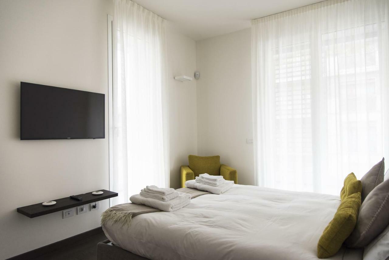Design & New Center Apartments Milan Exterior photo