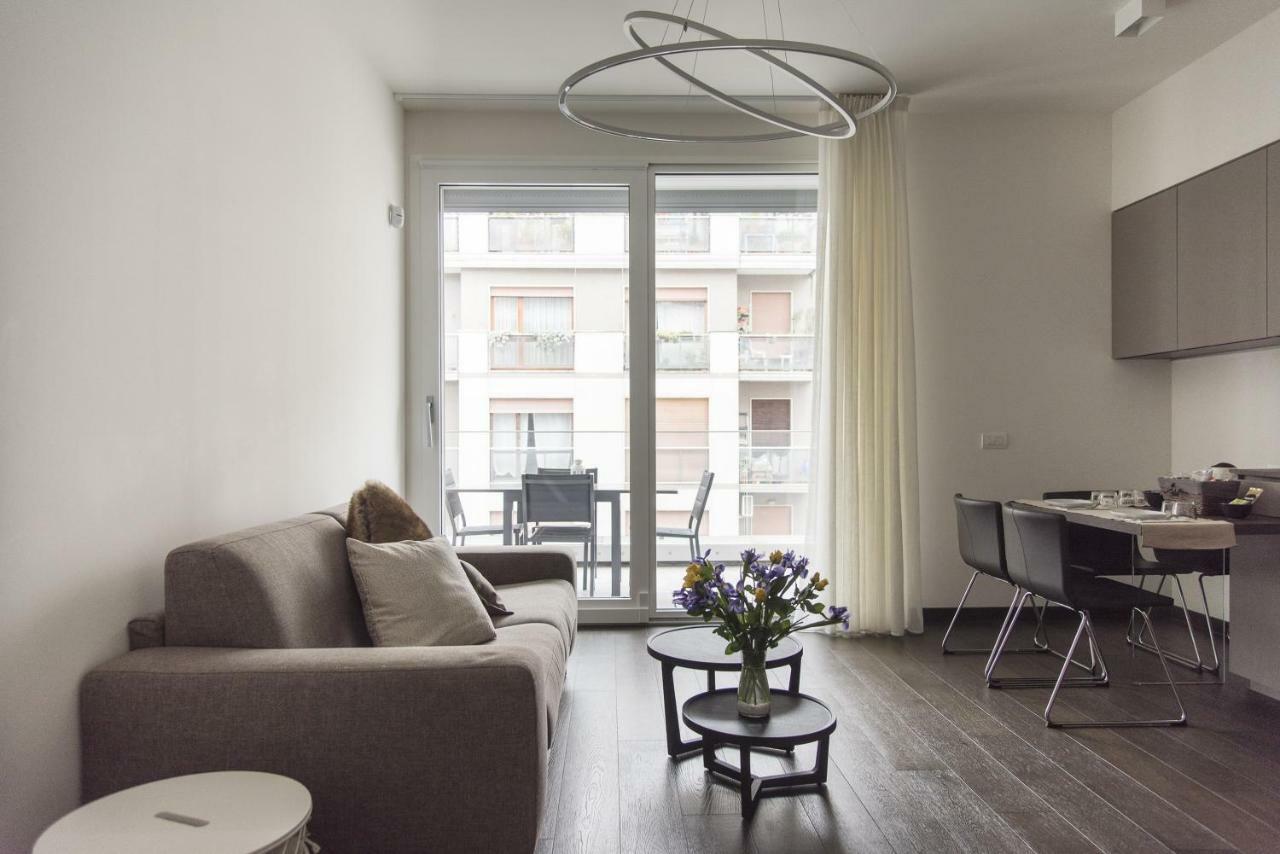Design & New Center Apartments Milan Exterior photo
