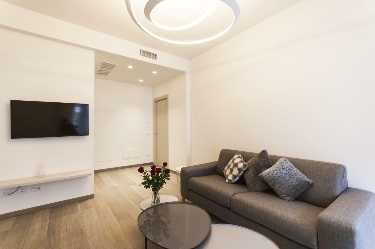 Design & New Center Apartments Milan Exterior photo